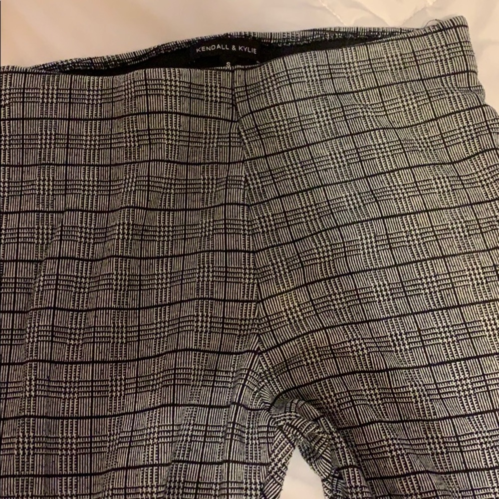 Grey Plaid Leggings